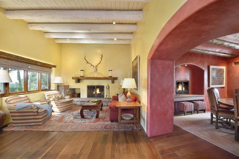 サンタフェ Ponderosa Estateヴィラ エクステリア 写真