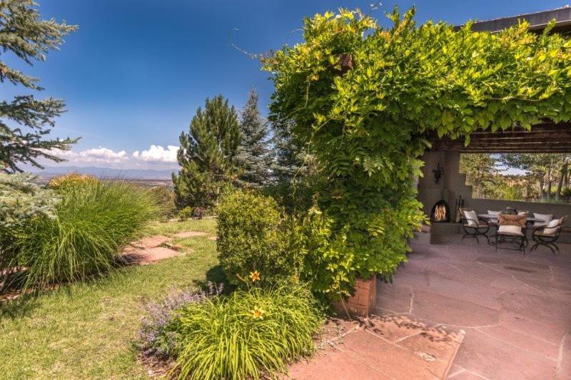 サンタフェ Ponderosa Estateヴィラ エクステリア 写真